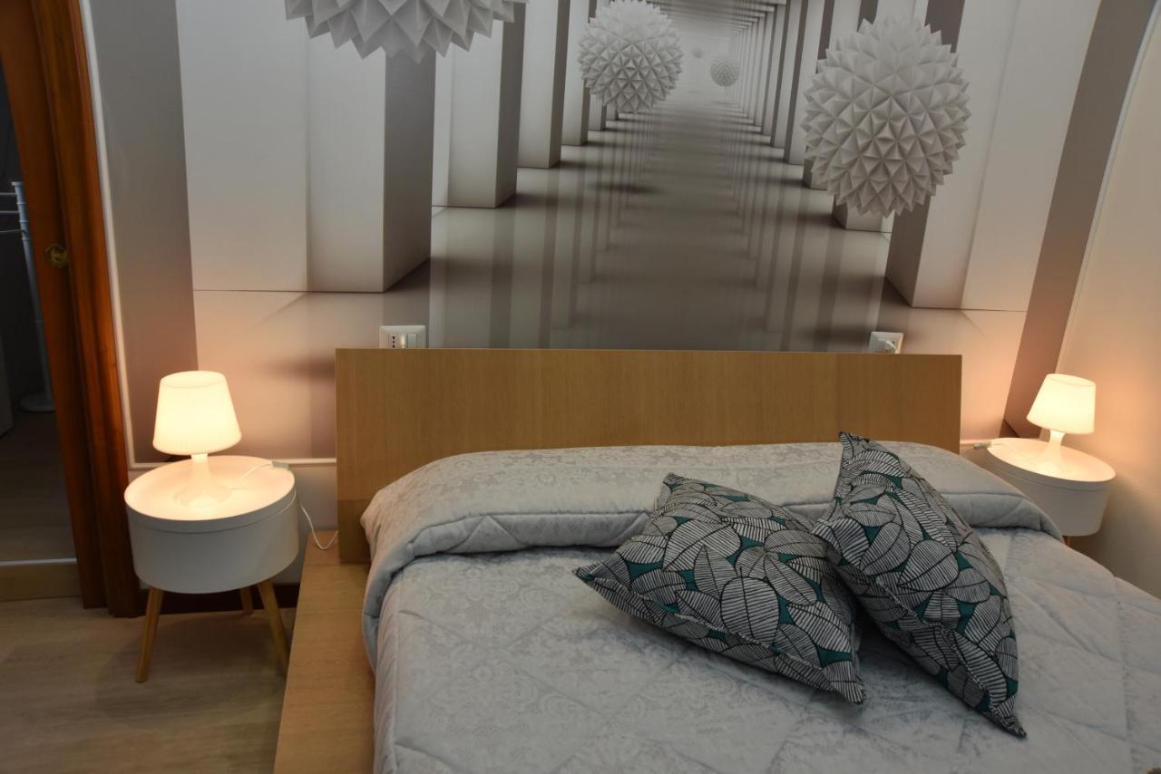 נואורו B&B Le Due Isole מראה חיצוני תמונה