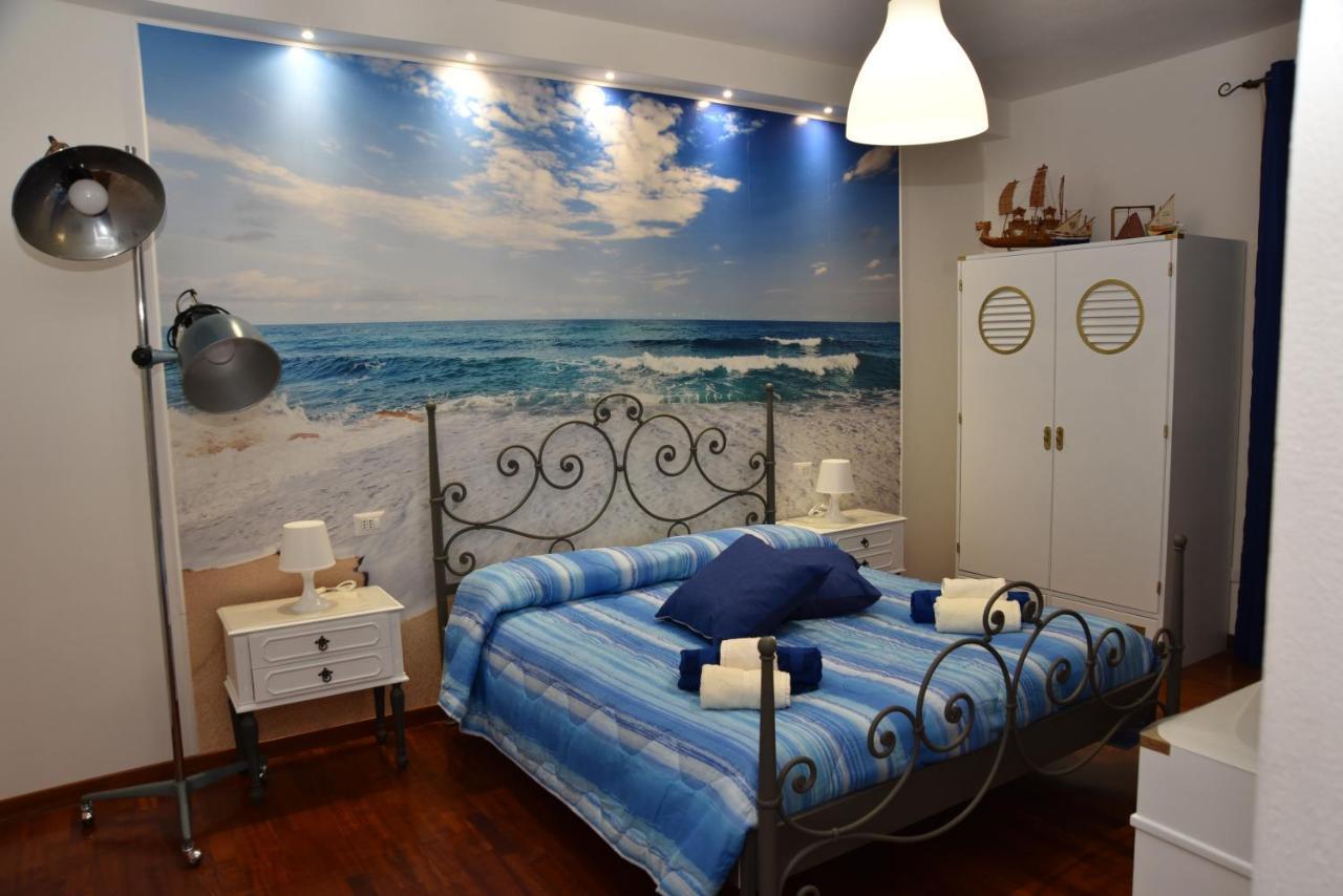 נואורו B&B Le Due Isole מראה חיצוני תמונה